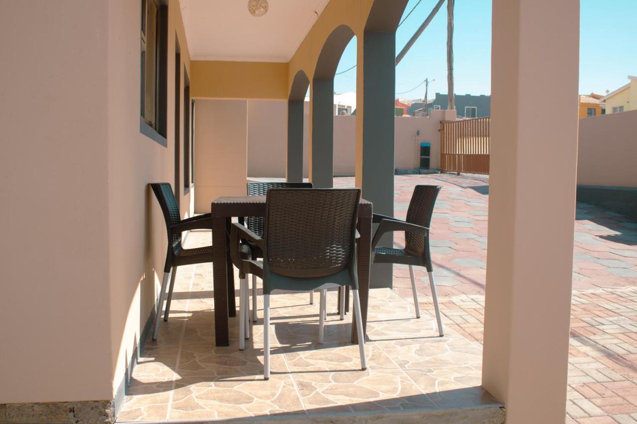 Jjp Self Catering - Three Bedroom House Lüderitz Zewnętrze zdjęcie