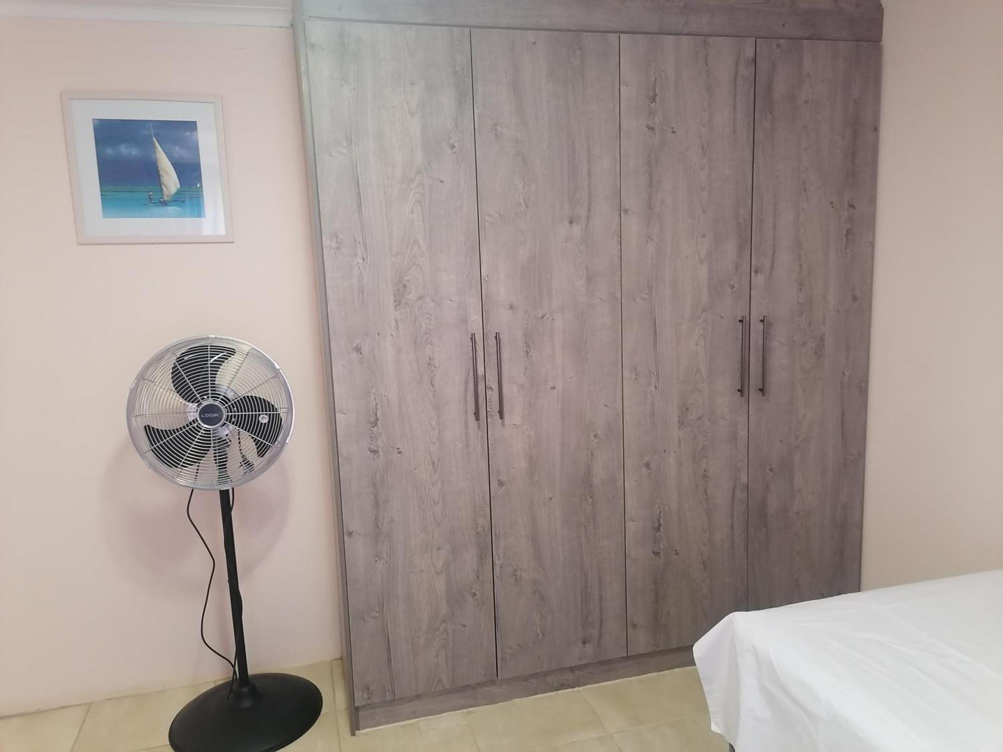 Jjp Self Catering - Three Bedroom House Lüderitz Zewnętrze zdjęcie